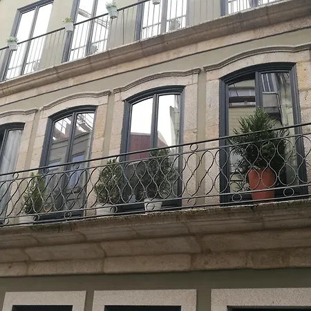 Апартаменты Urban Art Trindade *